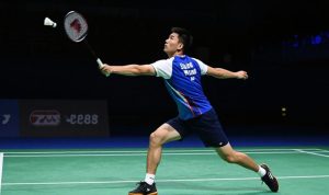Rahasia-Pukulan-Backhand-Clear-Yang-Jauh-Hingga-Ke-Garis-Belakang-Lapangan